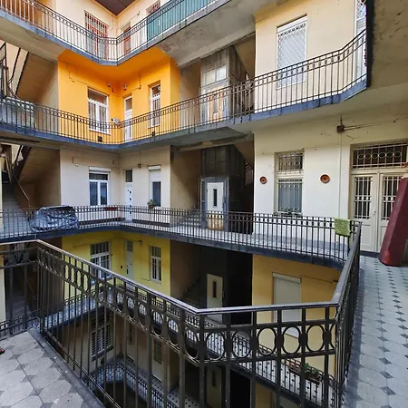 Center 2, Cozy And Modern 2br In The Center شقة *