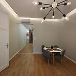 Center 2, Cozy And Modern 2br In The Center Apartmán