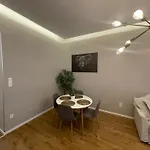 Apartmán Center 2, Cozy And Modern 2br In The Center Budapešť