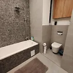 Center 2, Cozy And Modern 2br In The Center * Budapešť