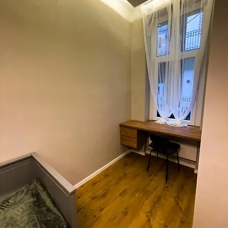 Apartment Center 2, Cozy And Modern 2br In The Center Budapest