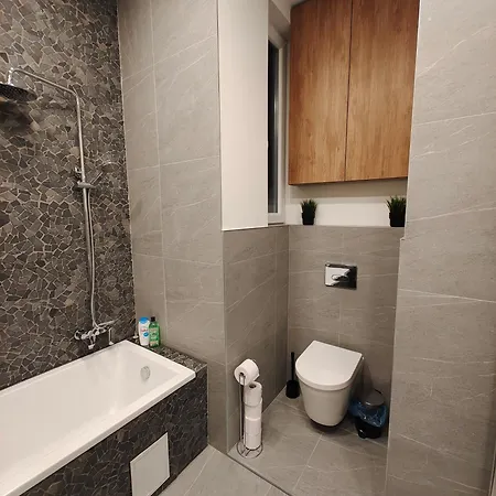 Center 2, Cozy And Modern 2br In The Center Lejlighed Budapest