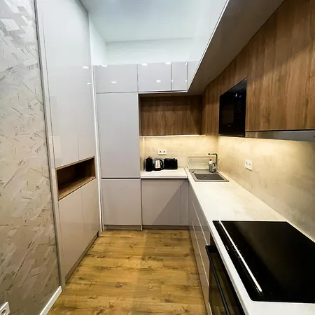 Center 2, Cozy And Modern 2br In The Center *